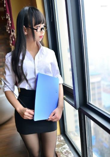 危险关系:教授和女大学生_1080PHD高清在线观看
